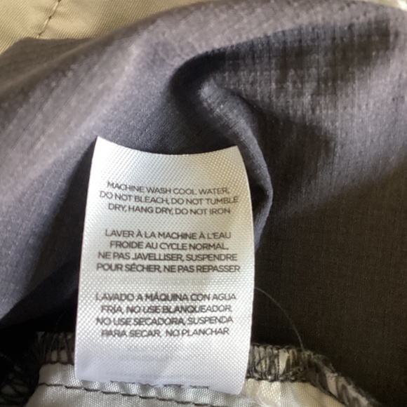 Trunks Surf & Swim Co All Day Tech Shorts ✅Mens ✅4 Way Stretch ✅ GREY Sz 38 - Picture 11 of 12